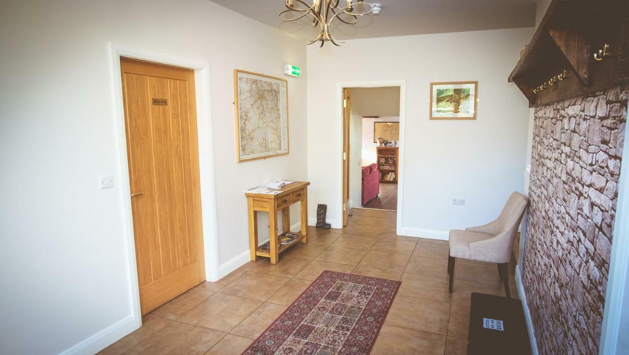 Bed and Breakfast Coddy'S Farm Holmfirth Exterior foto