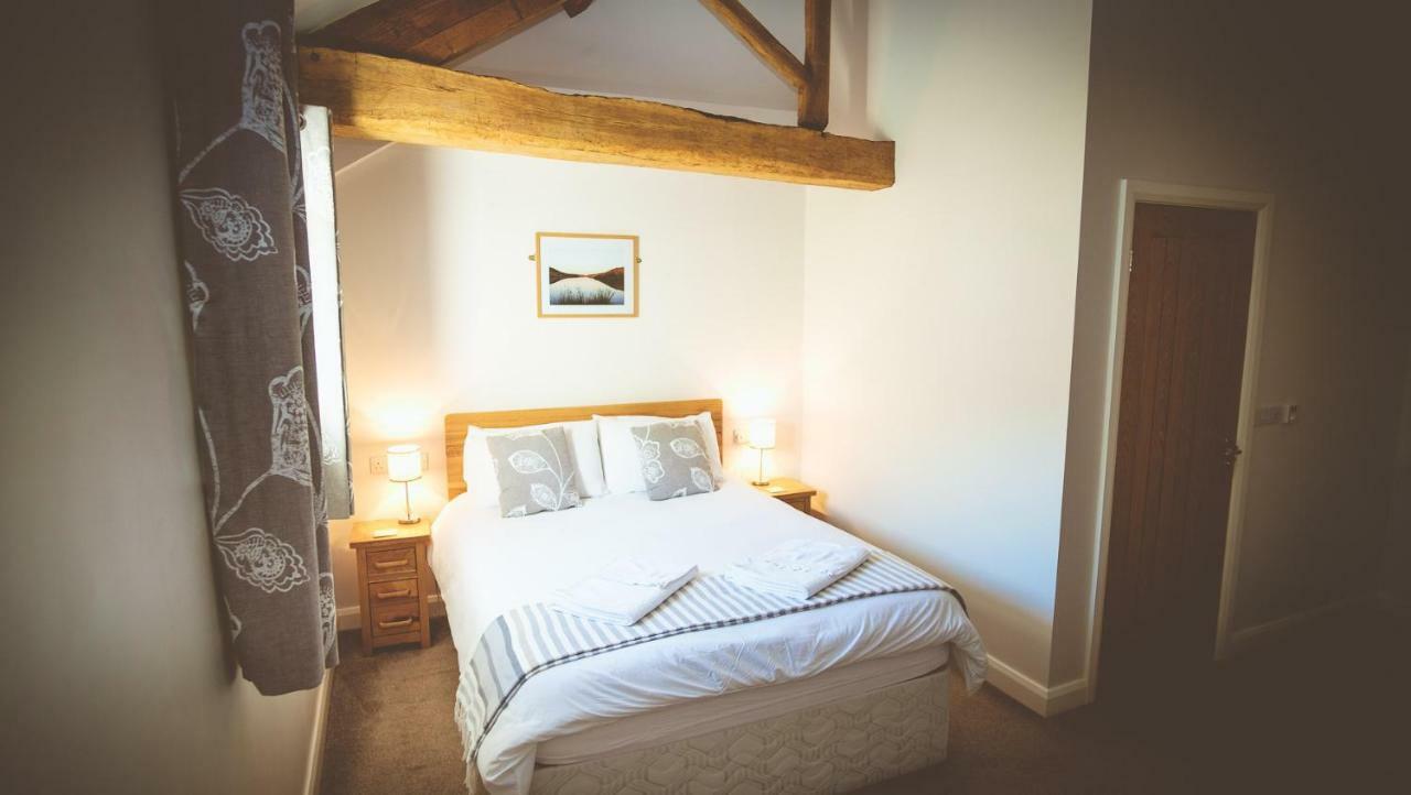 Bed and Breakfast Coddy'S Farm Holmfirth Exterior foto